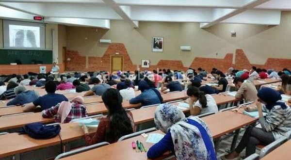 بالفيديو طريقة التسجيل في مباراة ولوج كلية الطب مـــراكش 2019 -2020