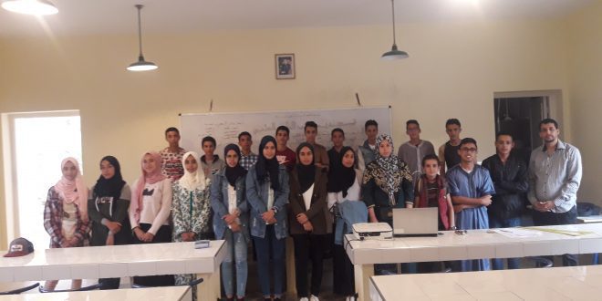 الثانوية التاهيلية ايت باها :  الجمع العام لتجديد مكتب النادي العلمي وتسطير البرنامج السنوي للموسم الدراسي الحالي 2020 / 2019